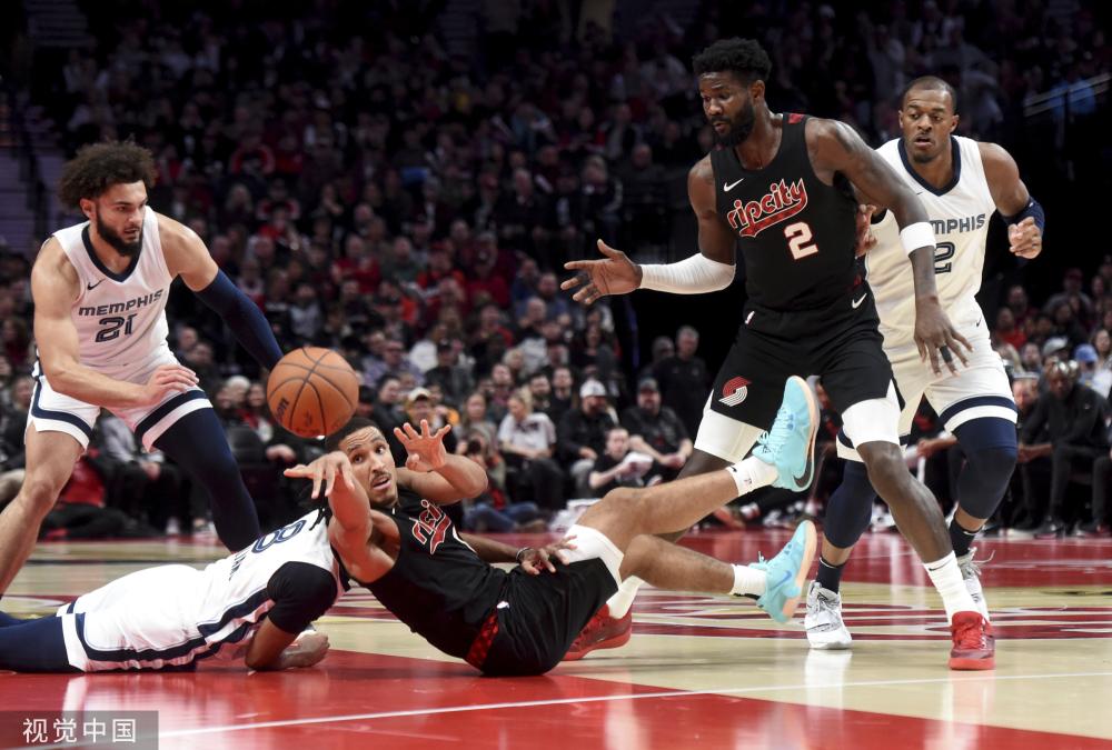 了自己的看 了自己的看