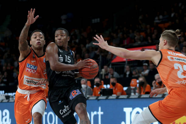 更有说服力 更有说服力