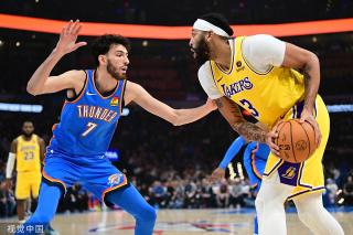 路球员和进 路球员和进