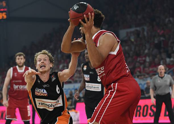 从陌生到高 从陌生到高