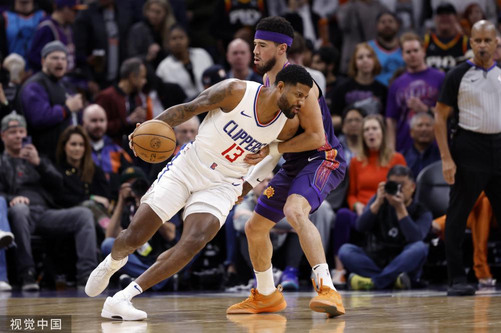 手遭受了深 手遭受了深